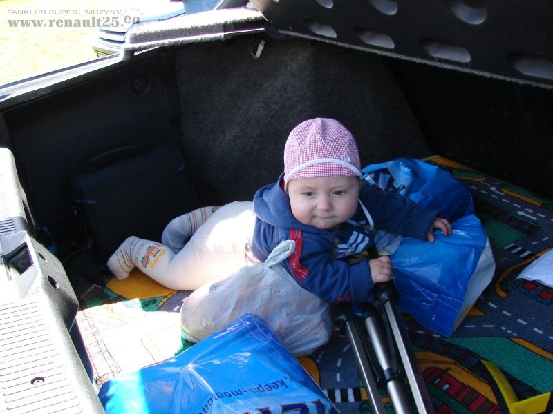 a Franiowi sie podobal bagaznik siwej reni