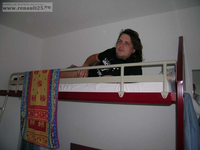 To nie kuszetka w PKP, to hotel F1